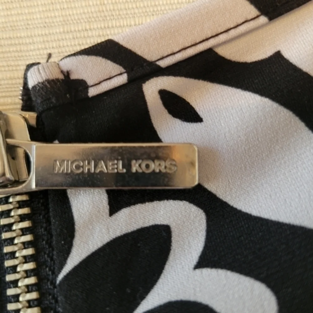 Michael‎ Kors short sleeve dress size small